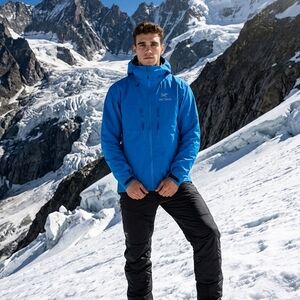 Arc'teryx Men's Blue Jacket